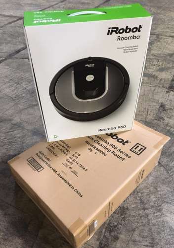 iRobot Roomba 960 Vacuum Cleaning Robot - Pet - R960020 - Brand New - 110v-240v Black Friday Deals